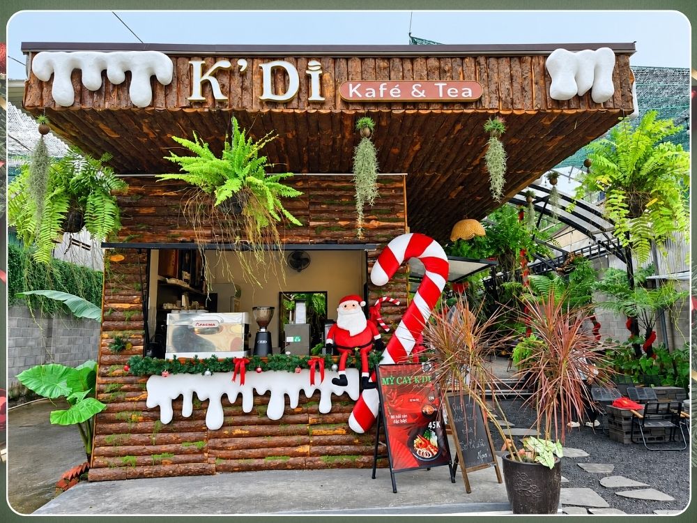 trang-tri-noel-quan-cafe